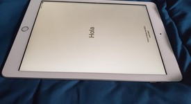 Mint
													Apple iPad 6th Gen - Verizon, Silver, 32 GB, A1954, photo 5 of 7