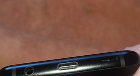 Good
													Samsung Galaxy S9 - Verizon, Black, 64 GB, SM-G960U, photo 5 of 6