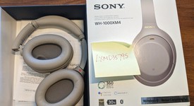 Used
													Sony WH-1000XM4 - Silver, photo 1 of 10