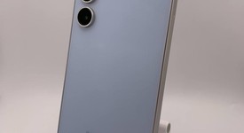 Good
													Samsung Galaxy S24 FE - Unlocked, Blue, 128 GB, SM-S721U1, photo 3 of 5