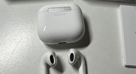 Used
													Apple AirPods 4th Gen - Standard, photo 3 of 3
