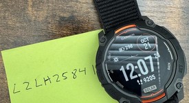 Mint
													Garmin Instinct 3 - Black, SOLAR, photo 4 of 6
