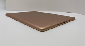 Mint
													Apple iPad 7th Gen - Wi-Fi, Gold, 32 GB, A2197, photo 4 of 5