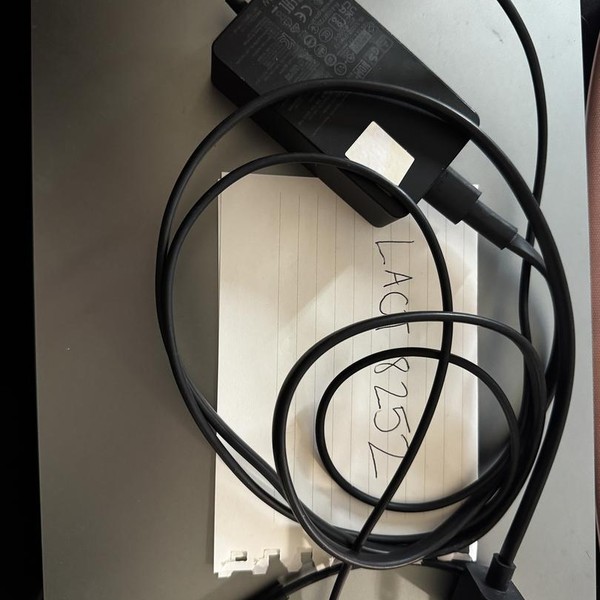 Microsoft Surface Laptop 5 - 512 GB, Sage, 8 GB, Intel Core i5, 13.5 inch