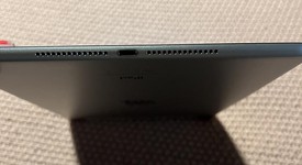 Good
													Apple iPad Air 2 - Unlocked, Silver, 16 GB, photo 3 of 6