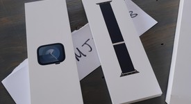 New
													Apple Watch Series 9 45mm - Unlocked, Midnight, A2984 - Cellular, Aluminum, photo 2 of 3