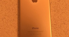 Good
													Apple iPhone 6 - Verizon, Gold, 16 GB, A1549, photo 5 of 8