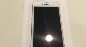 Good
													Apple iPhone SE 1st Gen 2016 - AT&T, Silver, 16 GB, A1662, photo 4 of 11