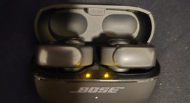 Used
													Bose Ultra Open Earbuds - Black, photo 4 of 4