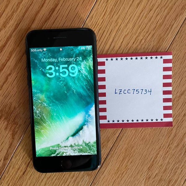 Apple iPhone SE 2nd Gen 2020 - Unlocked, Black, 64 GB, A2275