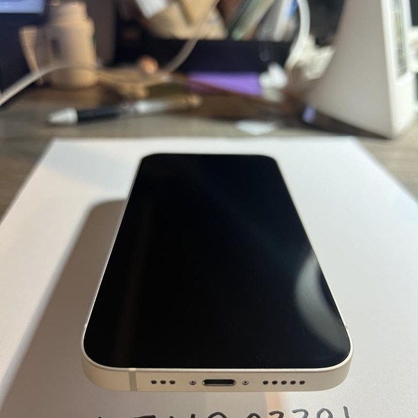 Apple iPhone 13 - Unlocked, 128 GB, Starlight, A2482