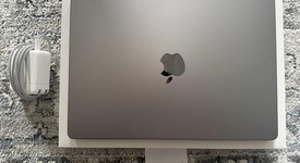 Good
													MacBook Pro 2023 - 14" - Apple M2 Pro 10-core, Gray, 512 GB, 16 GB, photo 1 of 11