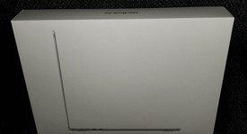 New
													MacBook Air 2025 (M4) - 15" - Apple M4, Silver, 1 TB, 24 GB, photo 3 of 8