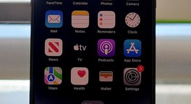 Mint
													Apple iPhone 14 Pro - Xfinity, Purple, 256 GB, A2650, photo 5 of 5