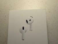 Apple AirPods 4th Gen