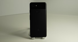 Mint
													Google Pixel 3 - Unlocked, Black, 64 GB, Google Edition, photo 5 of 8