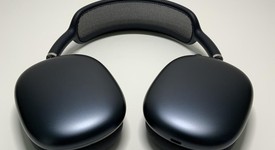 Used
													Apple AirPods Max USB-C - Midnight, photo 3 of 3