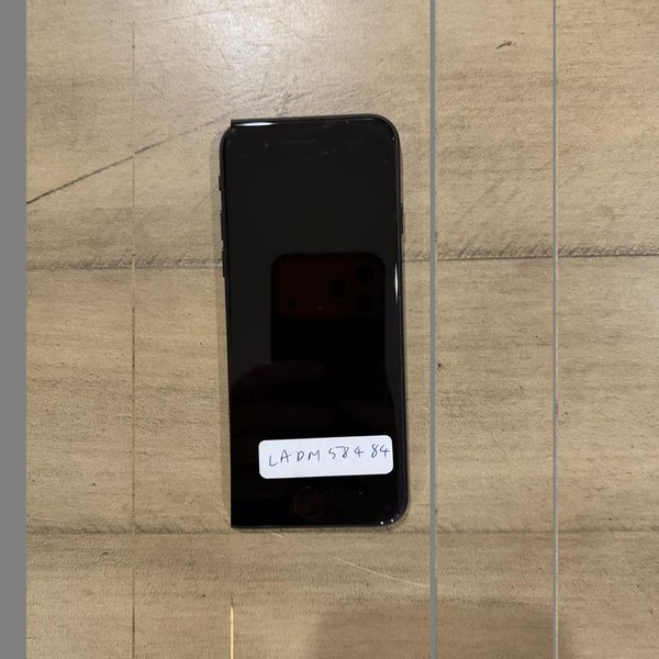 Apple iPhone SE 3rd Gen 2022 - Unlocked, 128 GB, Midnight, A2595