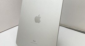 Good
													Apple iPad 10th Gen - Wi-Fi, Silver, 64 GB, A2696, photo 3 of 6