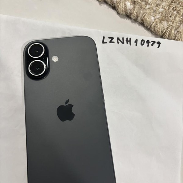 Apple iPhone 17 - Spectrum, 256 GB, Black, A3258