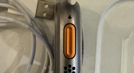 Good
													Apple Watch Ultra 49mm - Unlocked, Titanium, A2622, photo 4 of 11