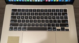 Mint
													MacBook Air 2025 (M4) - 15" - Apple M4, Silver, 512 GB, 16 GB, photo 5 of 10