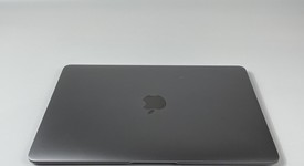 Good
													Macbook Retina 2017 - 12" - I7, Gray, 512 GB, 16 GB, photo 5 of 7