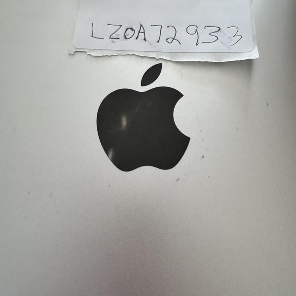 Mac Studio 2022 - 2 TB, 32 GB, Apple M1 Max, 24 Core GPU