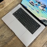 Good MacBook Pro 2021 - 16 inch - 1 TB, Gray, 32 GB, Apple M1 Max