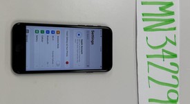 Mint
													Apple iPhone SE 3rd Gen 2022 - Unlocked, Midnight, 64 GB, A2595, photo 1 of 9