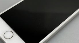 Fair
													Apple iPhone 8 - Unlocked, Silver, 64 GB, A1863, photo 2 of 7