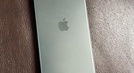 Good
													Apple iPhone 11 Pro Max - Unlocked, Green, 64 GB, A2161, photo 1 of 21