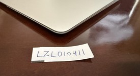 Good
													MacBook Air 2017 - 13" - I5, Silver, 1 TB, 8 GB, photo 5 of 18