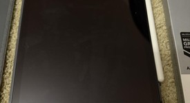 Mint
													Apple iPad Air 4th Gen - Unlocked, Gray, 256 GB, A2324, photo 2 of 16