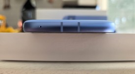 Mint
													Google Pixel 8a - Unlocked, Bay, 128 GB, 8 GB, GKV4X, Sub-6 5G, photo 4 of 10