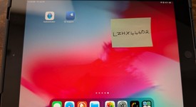 Mint
													Apple iPad 6th Gen - Wi-Fi, Gray, 32 GB, A1893, photo 2 of 16