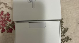 Used
													Apple AirPods Pro 2nd Gen - USB-C, photo 3 of 13