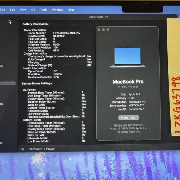 MacBook Pro Late 2023 (M3) - 14 inch - 1 TB, Gray, 8 GB, Apple M3, 10-core GPU