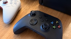 Mint
													Xbox Series X (2020) - Black, 1 TB, standard, photo 5 of 6