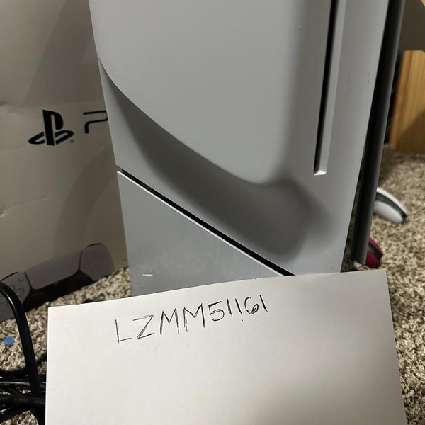 PlayStation 5 Slim Standard Edition (2023) - White, 1 TB