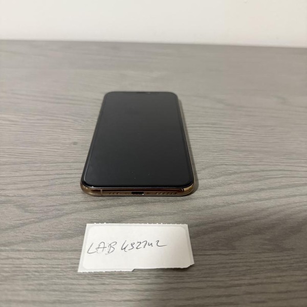 Apple iPhone Xs - Unlocked, 64 GB, Gold, A1920