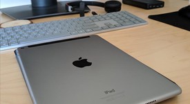 Mint
													Apple iPad Air 2 - Unlocked, Gray, 32 GB, photo 5 of 8