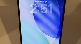 Mint
													Apple iPhone 15 Plus - Unlocked, Black, 128 GB, A2847, photo 3 of 12