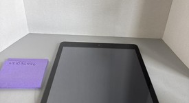 Good
													Apple iPad 9th Gen - Wi-Fi, Gray, 64 GB, A2602, photo 2 of 5