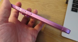 Mint
													Apple iPhone 16 - Verizon, Pink, 128 GB, A3081, photo 3 of 7