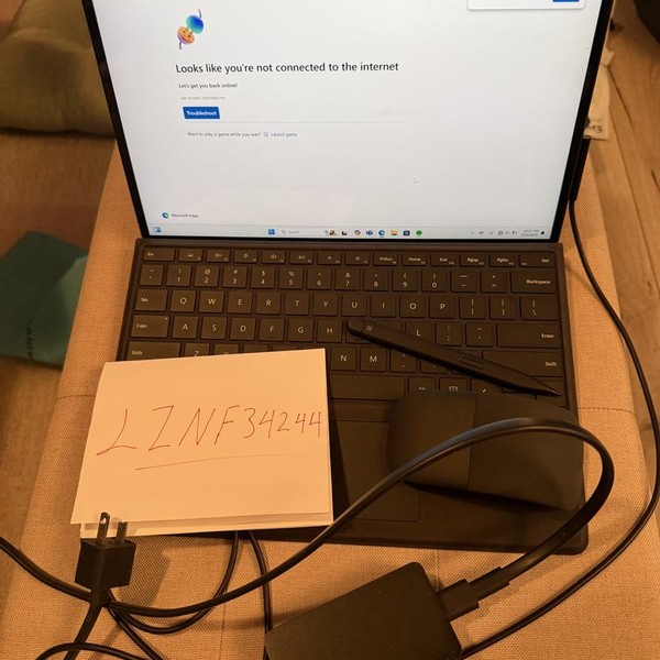 Microsoft Surface Pro 8 - I5, Graphite, 256 GB, 16 GB