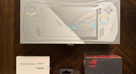 Mint
													Asus ROG Ally 7" - Z1 Extreme, White, 512 GB, 16 GB, Ryzen Z1 Extreme, photo 3 of 13