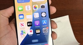 Mint
													Apple iPhone 16 - Unlocked, Black, 128 GB, A3081, photo 1 of 12