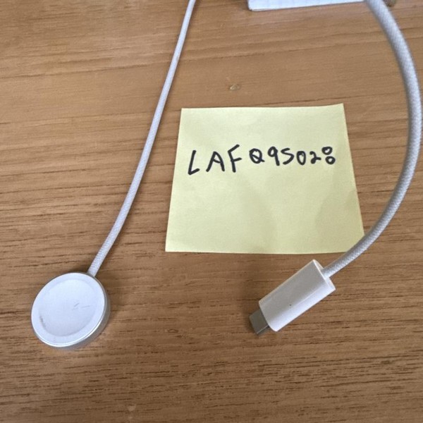 Apple Watch Ultra 49mm - Verizon, Titanium, A2622