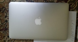 Fair
													MacBook Air 2011 - 11" - Silver, 64 GB, 2 GB, photo 4 of 10